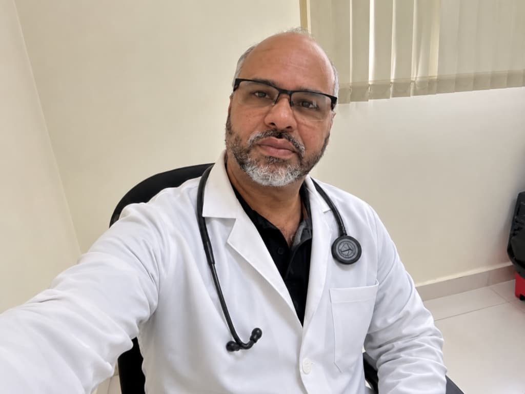 Dr. Roberson Caputo, Médico do Trabalho